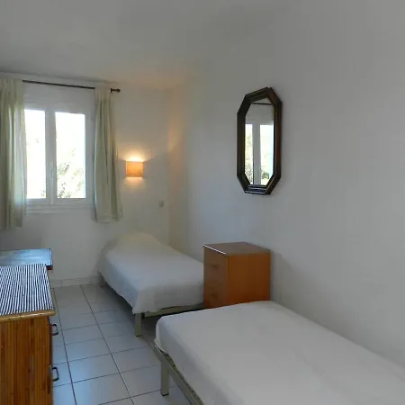 Le Lavandou, 3 Pieces, 6 Personnes - Fr-1-713-83 * Le Lavandou